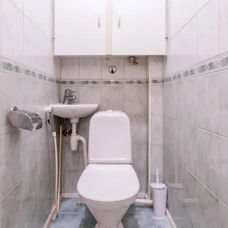 Bright In Centre 塔林