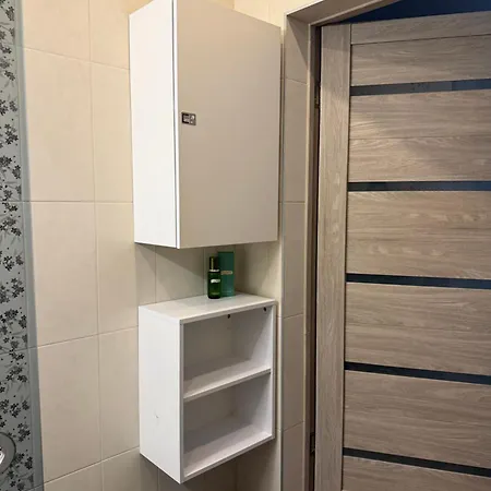 Bright In Centre Apartment *